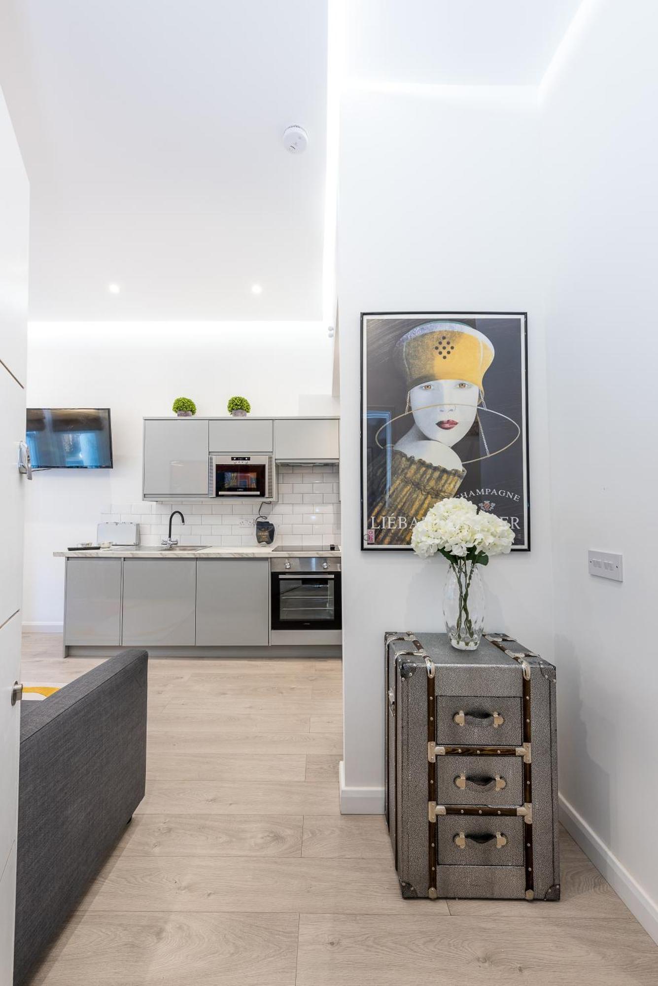 Apartamento Casa Italia Near Kings Road In Chelsea With Wifi & Washing Machine Londres Exterior foto