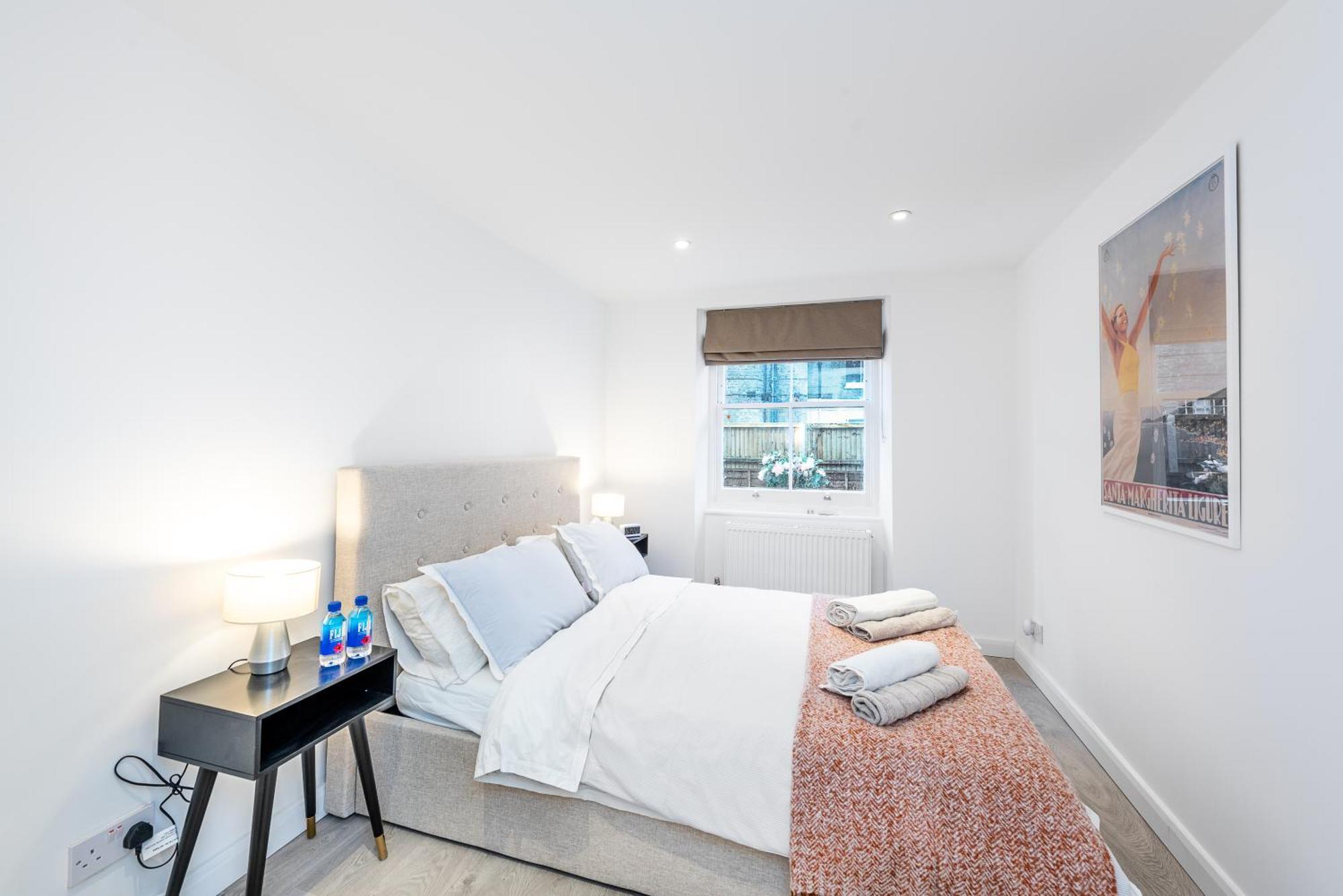 Apartamento Casa Italia Near Kings Road In Chelsea With Wifi & Washing Machine Londres Exterior foto