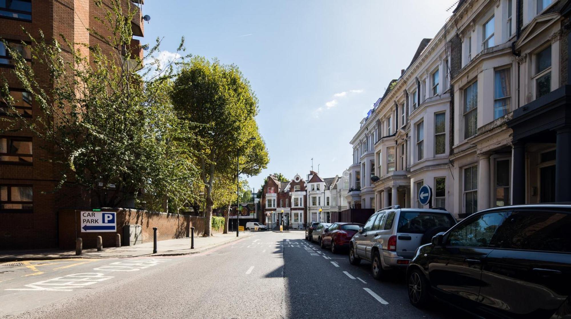 Apartamento Casa Italia Near Kings Road In Chelsea With Wifi & Washing Machine Londres Exterior foto